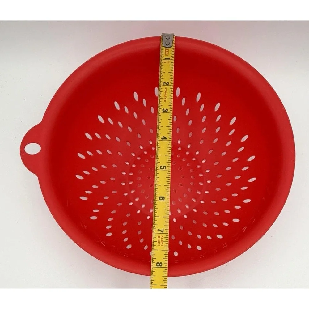 Betty Crocker strainers are